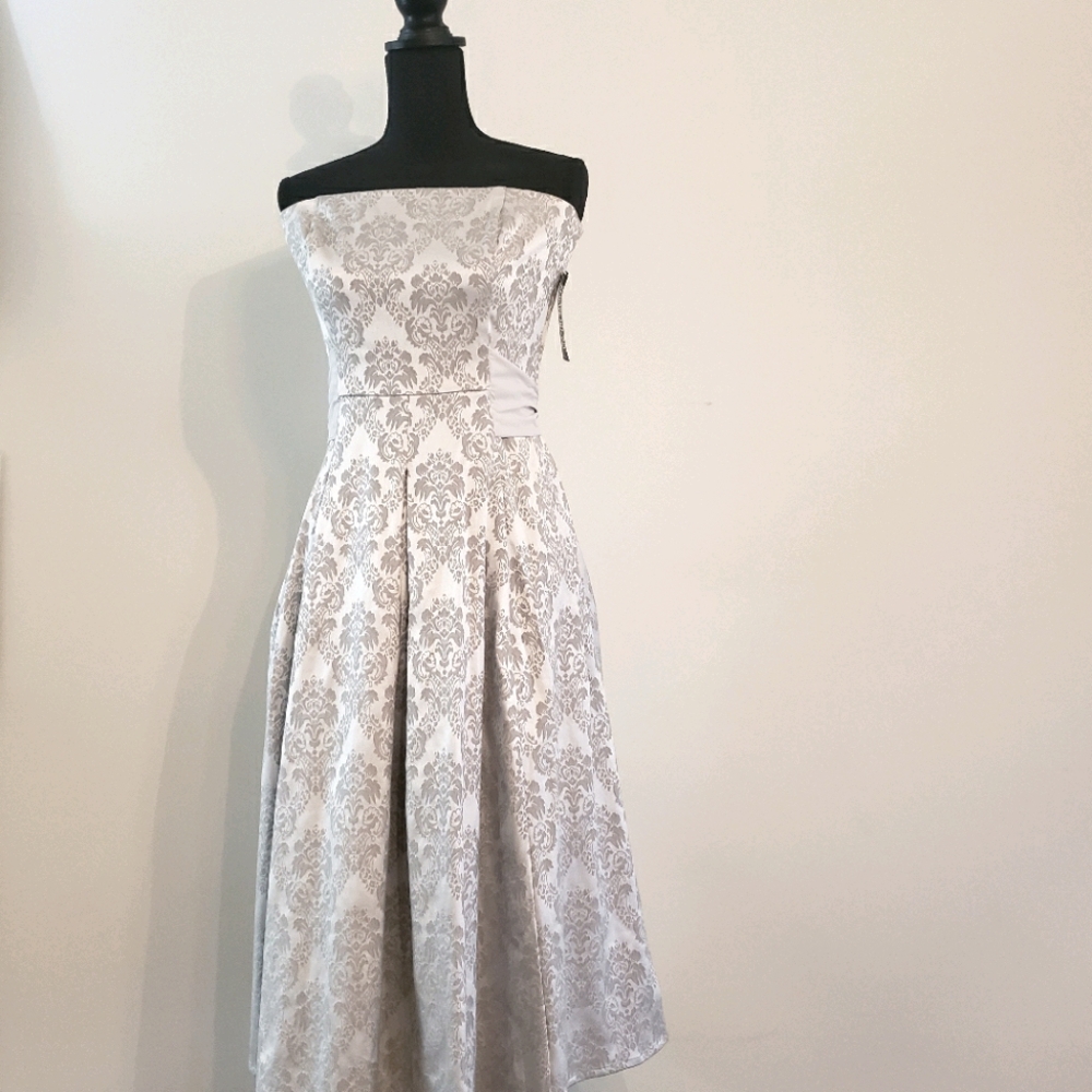 NWT Strapless Midi Dress size 8 Tall